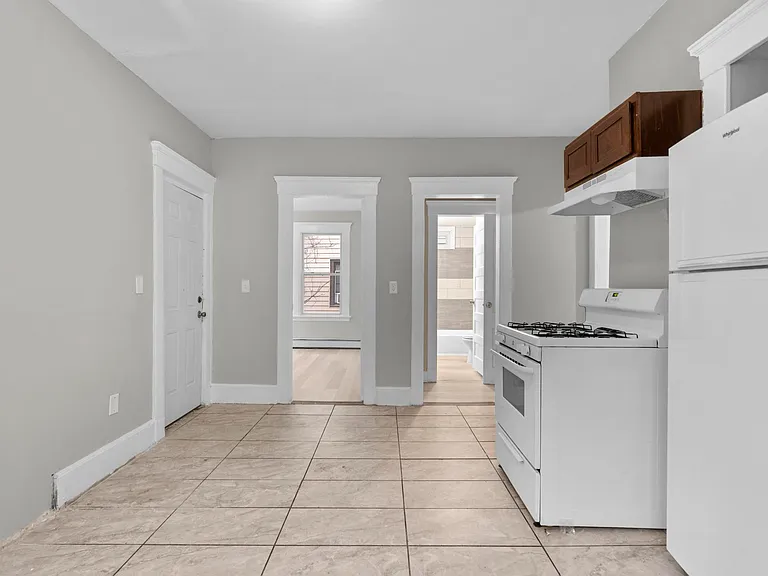 260 Orchard St #2 — Photo 5