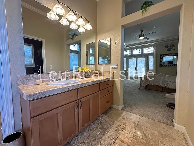 131 Gage Ct — Photo 30