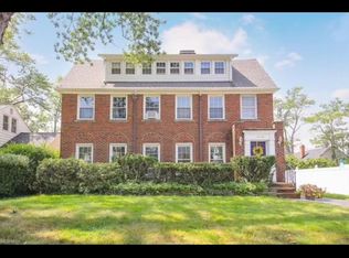 1520 Oakmount Rd APT 2, Cleveland, OH 44121