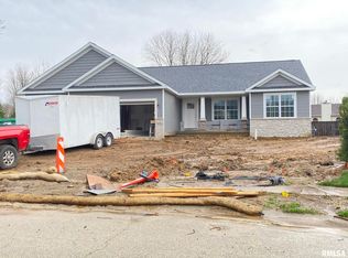 6609 Phlox Dr, Springfield, IL 62704