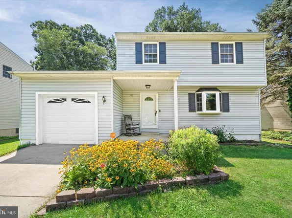 26 Berkely Way, New Castle, DE 19720