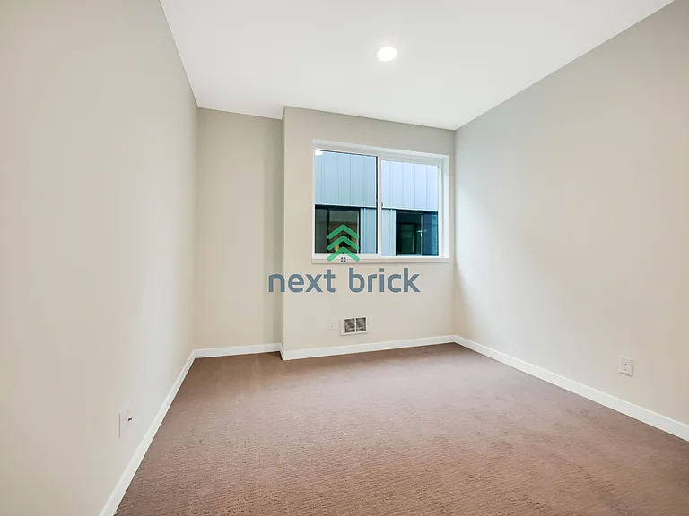 8037 Mary Ave NW #C — Photo 12