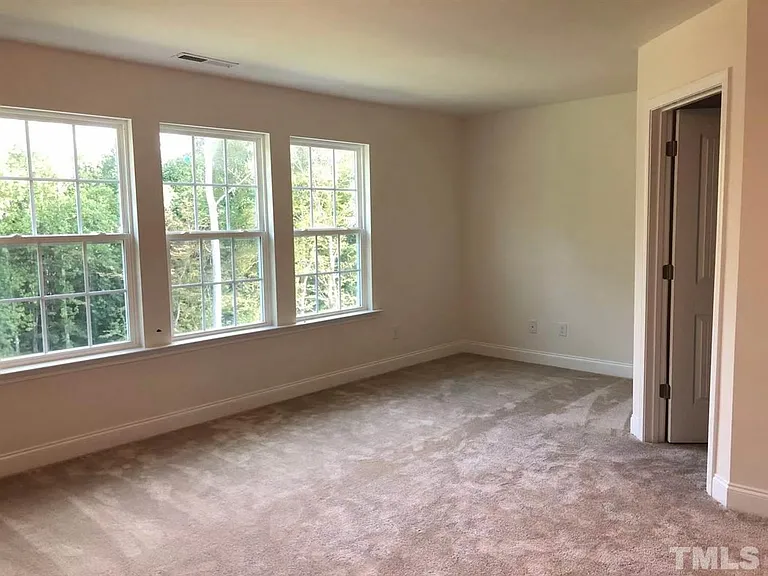 308 E Porthaven Way — Photo 10