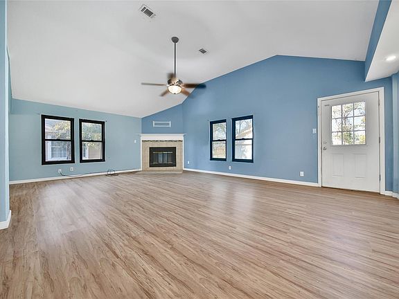 4th image of 119 Pecan Drive