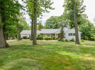 239 Devon Rd, Tenafly, NJ 07670