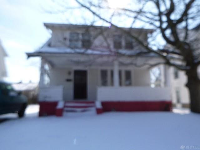 1st image of 910 Sunnyview Ave