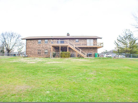 2nd image of 6605 Hummer Ln