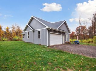 5304 Squires Manor Rd, Jackson, MI 49201