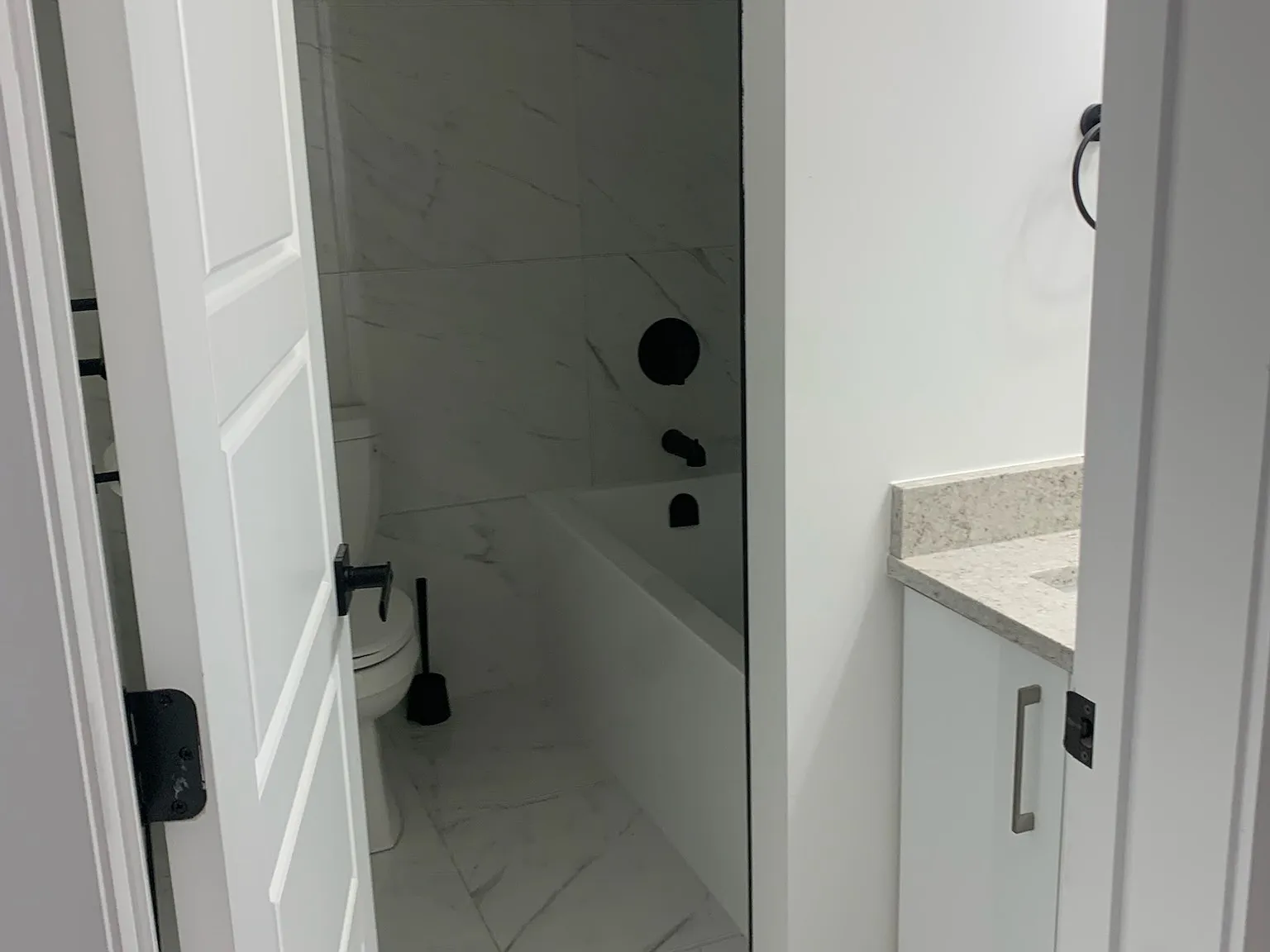 2 bed, $1,450 — Photo 3