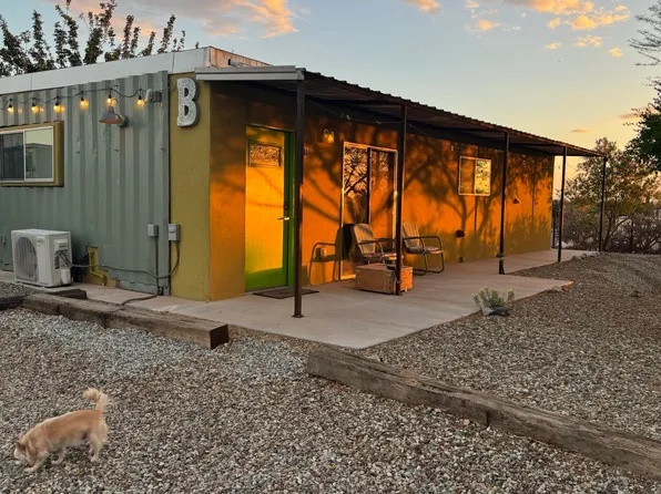 405 Palm Ave, Las Cruces, NM 88001