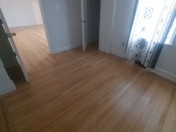 5th image of 5415 Netherland Ave APT K52