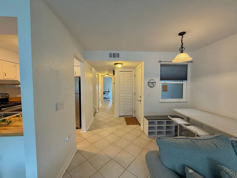 4356 SW 21st Ln — Photo 8