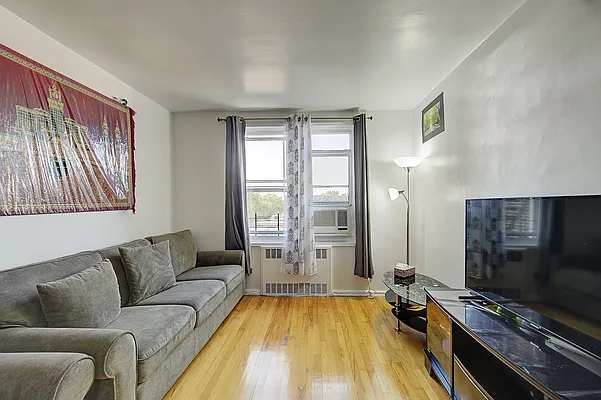 Sold by Akam Sales and Brokerage | media 4