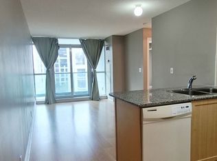 30 Clegg Rd #812, Markham, ON L6G0B4