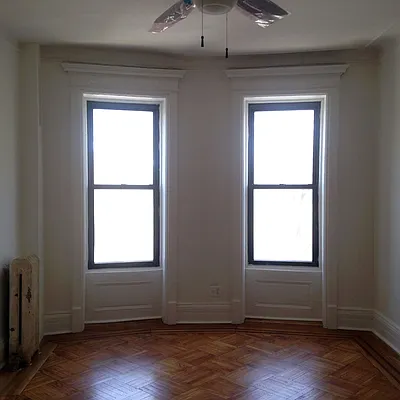 Rented by Skygroup Realty | media 38