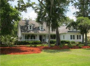 1411 Walthour Rd, Savannah, GA 31410