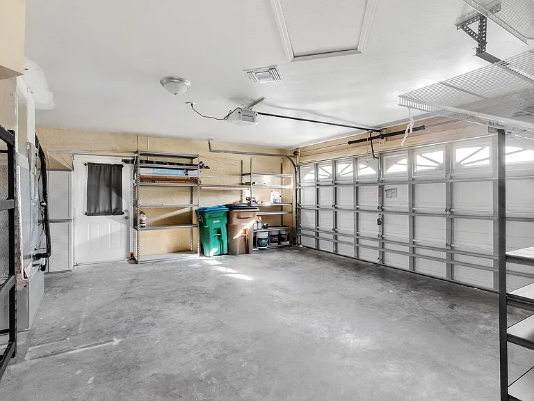 garage