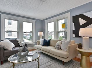47 Moore St, Lowell, MA 01852
