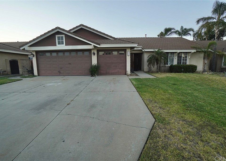2nd image of 2764 W Montecito Dr