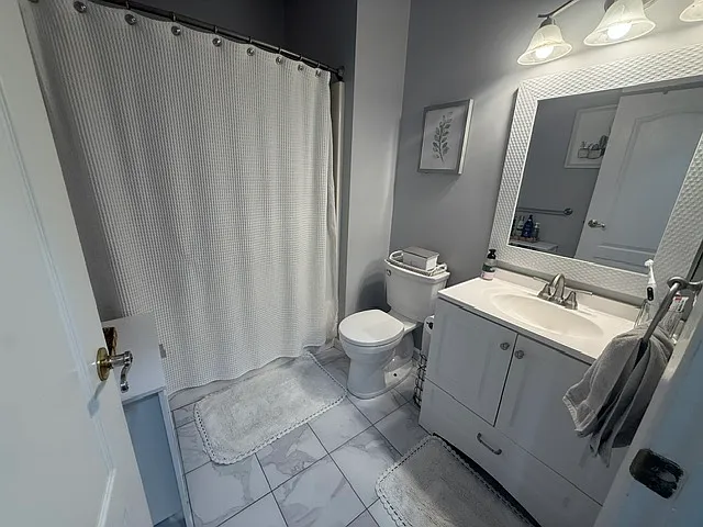 421 Brittany Dr #421 — Photo 13
