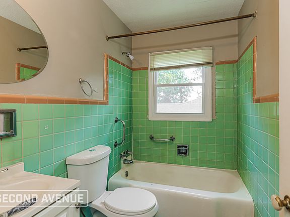 3rd image of 3047 Laurencekirk Rd