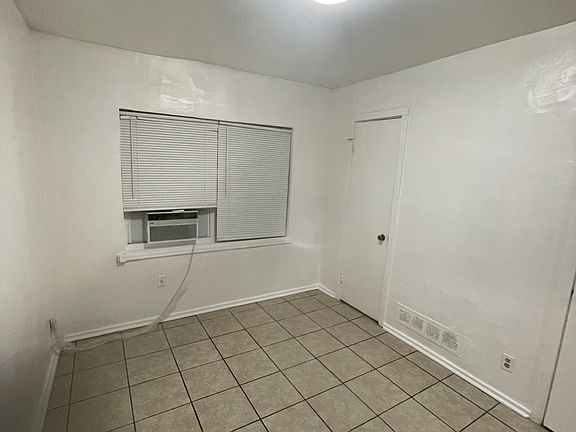 3rd image of 9230 Reading Rd #2