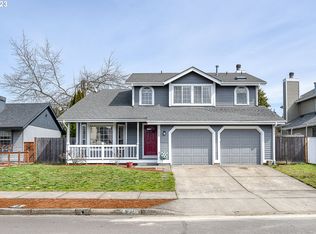 2125 Cosmoledo St, Eugene, OR 97402