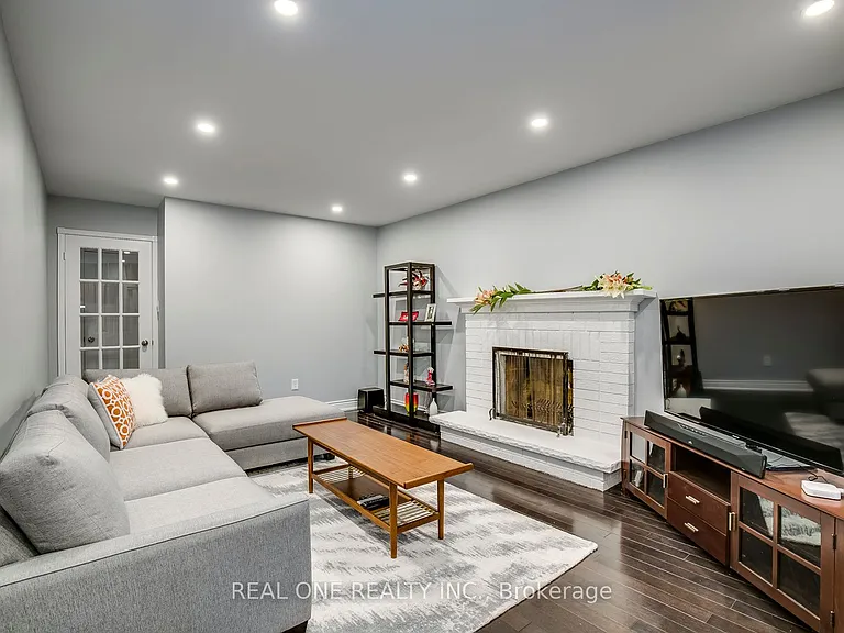 2020 Gander St — Photo 9