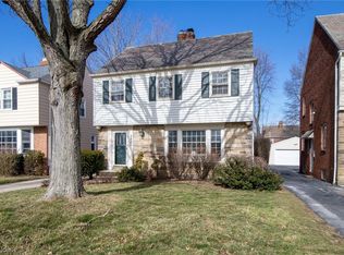 3881 Silsby Rd, University Heights, OH 44118