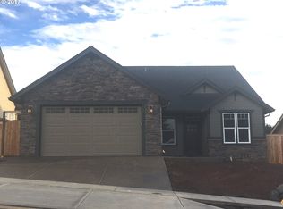 1676 Watson Butte Ave SE, Salem, OR 97306