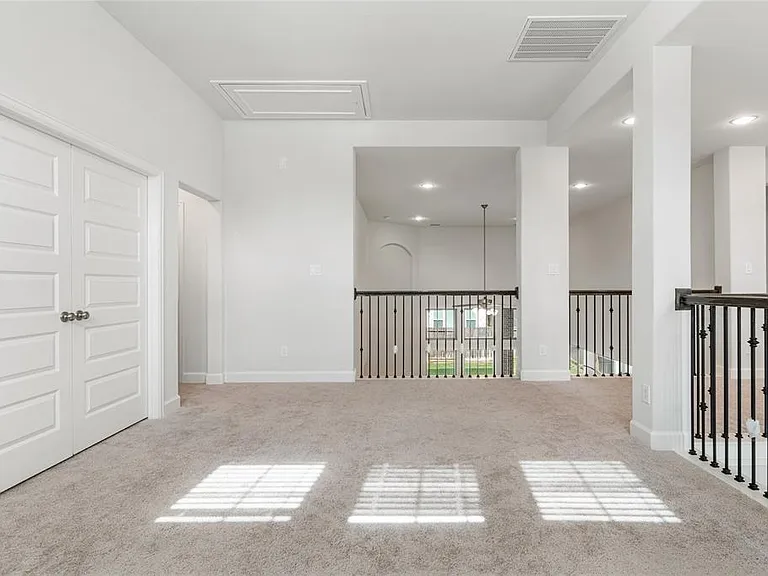28926 Creekside Bend Dr — Photo 11