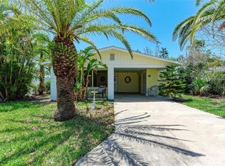 681 Fox St, Longboat Key, FL 34228