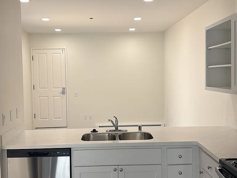 650 S Eliseo Dr — Photo 8