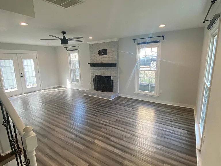 8232 Meadowdale Ln — Photo 16