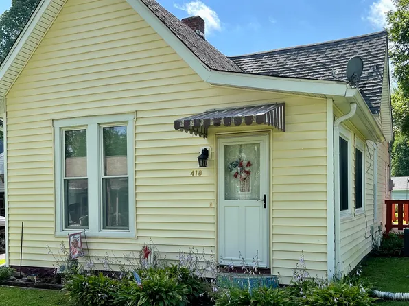 418 N West St, Ladoga, IN 47954