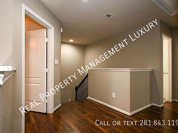 4th image of 9952 Morgan Creek Ln