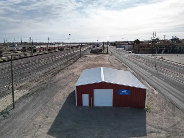 303 W 1st St, La Junta, CO 81050