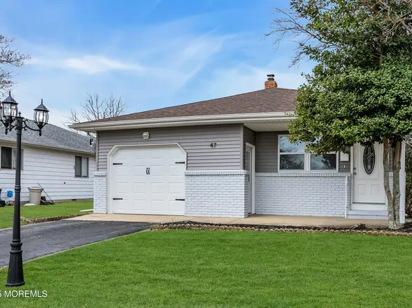 47 Saint Croix Street, Toms River, NJ 08757