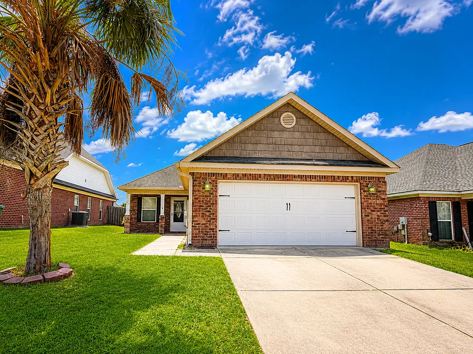 1074 Grove Landing Ln