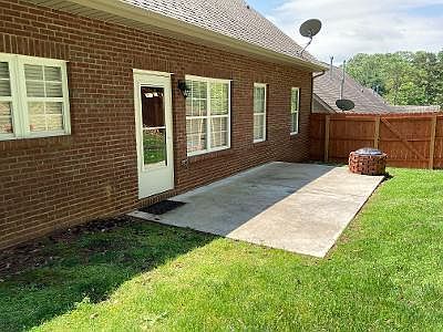 3rd image of 4221 Platinum Dr