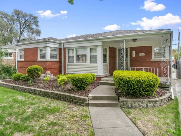 9007 S Jeffery Blvd, Chicago, IL 60617