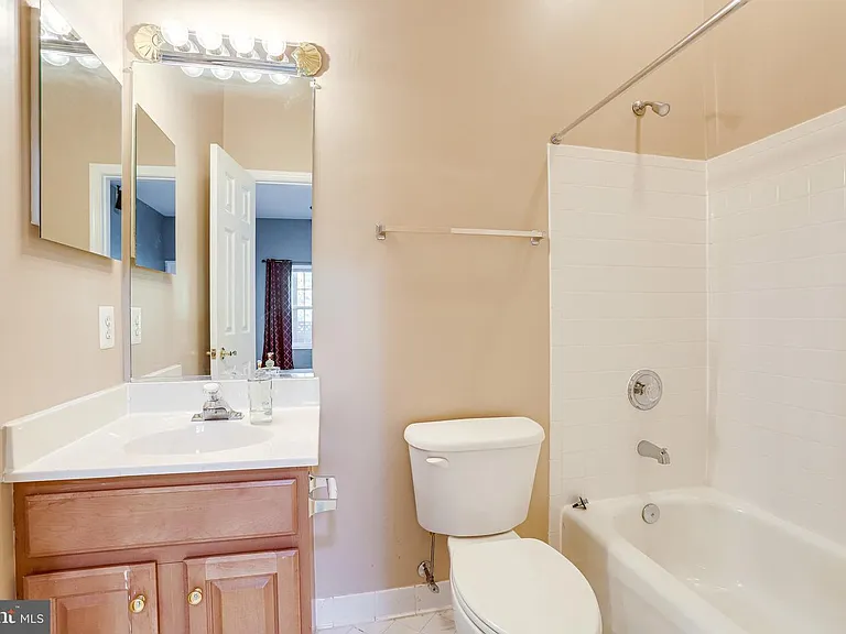 basement full bathroom