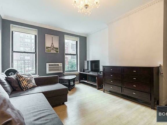 5th image of 245 E 81st St APT 3F