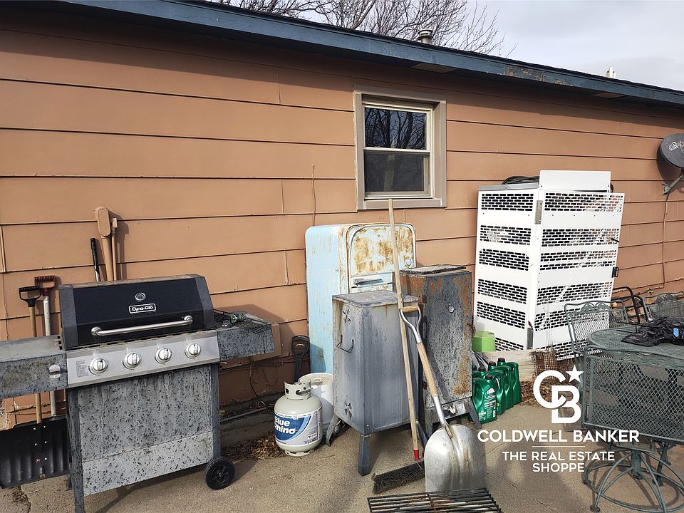 2nd image of 1710 W Diane St