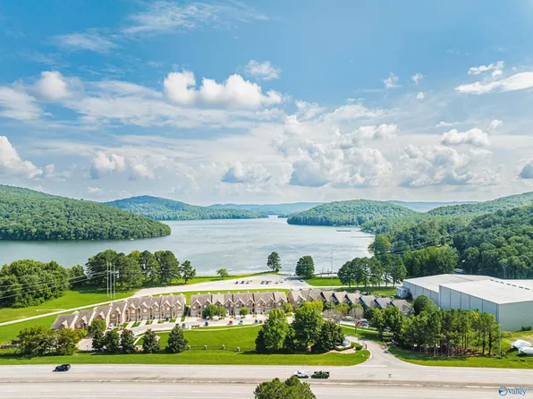 28493 Highway 431, Grant, AL 35747