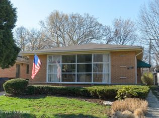 3011 Washington Ave, Wilmette, IL 60091