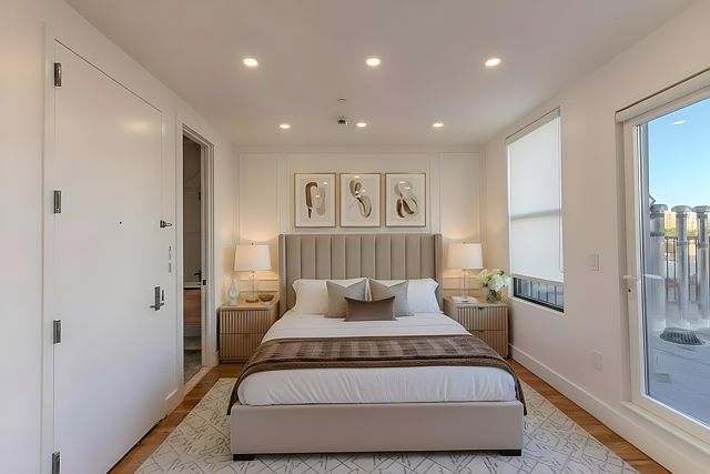 2nd image of 1112 Fulton St #5A
