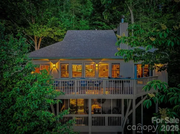 121 Ivy Ridge Rd, Burnsville, NC 28714