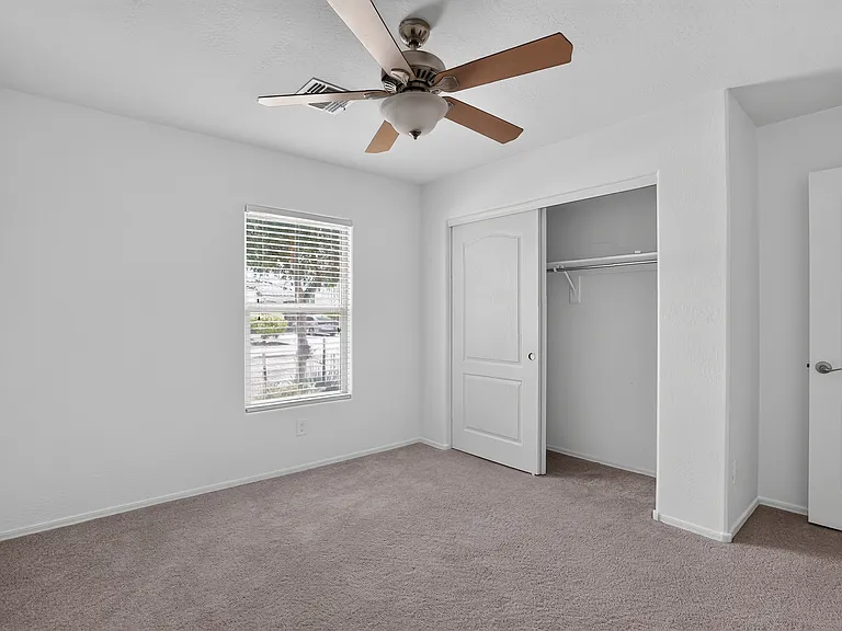 15772 W Shaw Butte Dr — Photo 16
