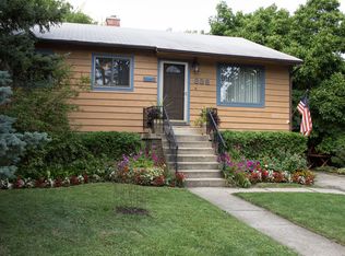 336 Allanson Rd, Mundelein, IL 60060